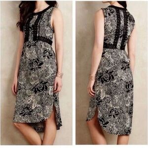 Anthropologie, Holding Horses Suraja clack and cream batik print dress size 4